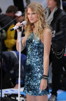 taylor_0215.jpg