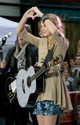 taylor_0222.jpg