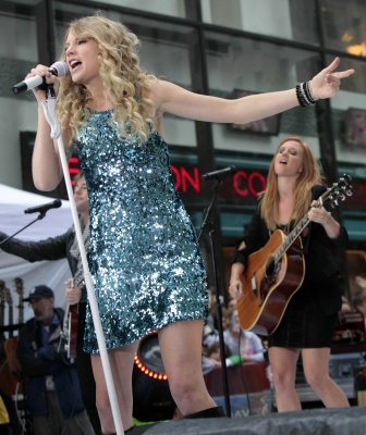 taylor_0227.jpg