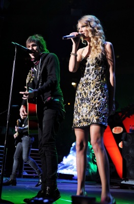taylor_0012.jpg
