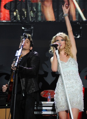 taylor_0034.jpg