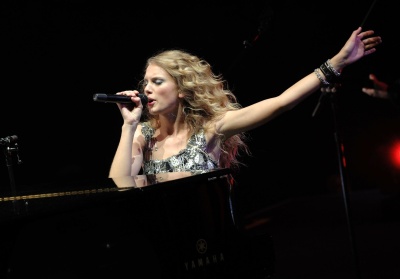 taylor_0116.jpg