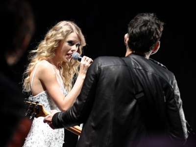 taylor_0146.jpg