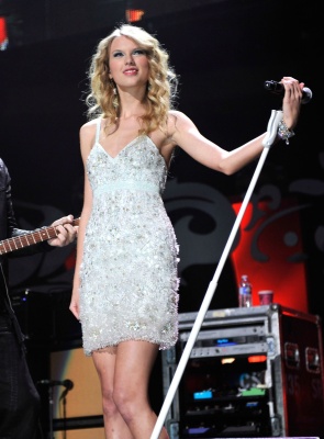 taylor_0221.jpg