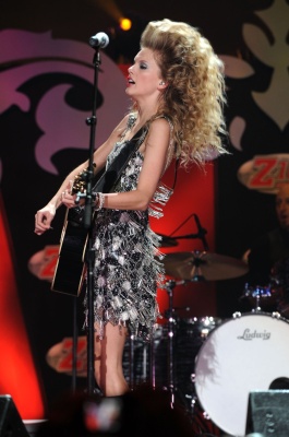 taylor_0247.jpg