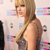 190812696_1osi6jblio_taylor-swift_bikini-hq_2_.jpg