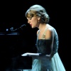 taylor_0008~0.jpg