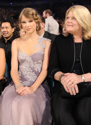taylor_0002.jpg