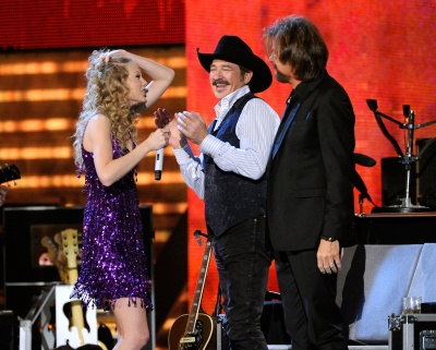 taylor_0010.jpg