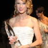 Filename=taylor_0004.jpg
Filesize=581KiB
Dimensions=2061x3000
Date added=May 05, 2025 taylor_0004.jpg