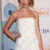 Filename=taylor_0119.jpg
Filesize=1245KiB
Dimensions=2240x3488
Date added=May 05, 2025 taylor_0119.jpg