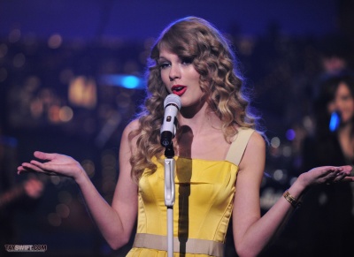 taylor_0015.jpg