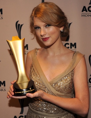 taylor_0006.jpg