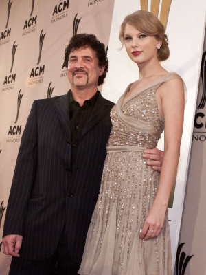 taylor_0107.jpg