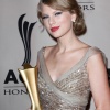 Filename=taylor_0091.jpg
Filesize=1831KiB
Dimensions=3417x5184
Date added=May 06, 2025 taylor_0091.jpg
