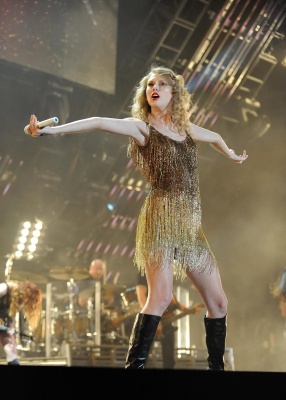 taylor_0014.jpg