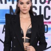 Filename=hailee_0017.jpg
Filesize=288KiB
Dimensions=1352x2048
Date added=May 11, 2025 hailee_0017.jpg