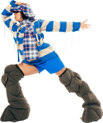 600101019_0002.jpg