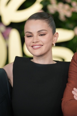s_0009.jpg