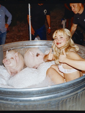 s_0010.jpg