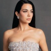 726365512_emeraude-toubia-voguemx-2.jpg