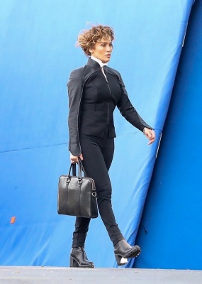 jennifer_0002.jpg