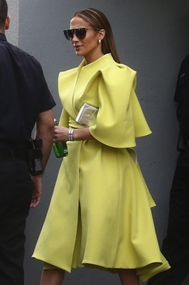 91102813_jennifer_lopez_14122018.jpg