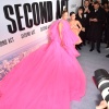 90909289_jennifer_lopez_12122018_80.jpg