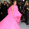 90909324_jennifer_lopez_12122018_115.jpg