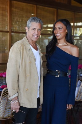 vsangels_0006.jpg