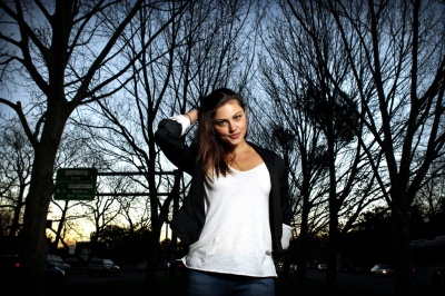 134756732_Celeber_ru_Phoebe_Tonkin_2011_6152_original_f3c751dc1a_122_533lo.jpg