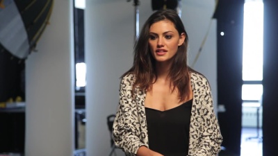 MEET_PHOEBE_TONKIN_504.jpg