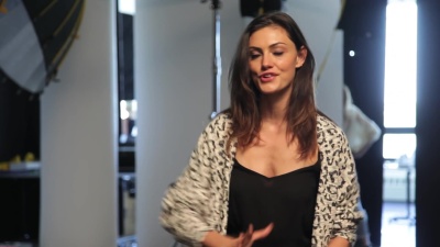 MEET_PHOEBE_TONKIN_694.jpg