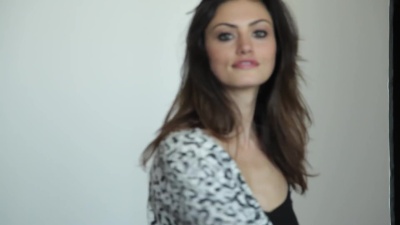 MEET_PHOEBE_TONKIN_733.jpg