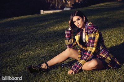 dualipa_0004.jpg