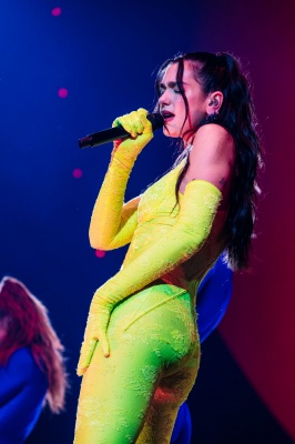 dualipa_0004.jpg