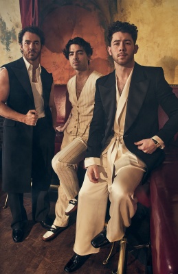 jonasbrothers_0006.jpg