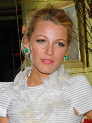 69681119_blake-lively.jpg