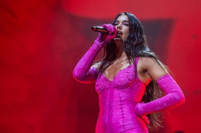 dualipa_0003.jpg