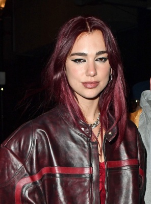 dualipa_0043.jpg