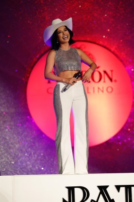 BECKYG_0002.jpg