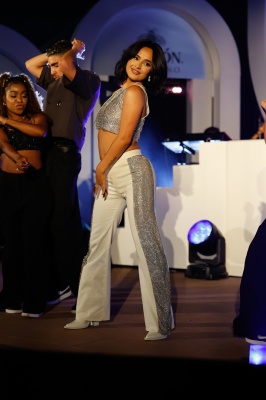 BECKYG_0008.jpg