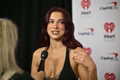 dualipa_0013.jpg