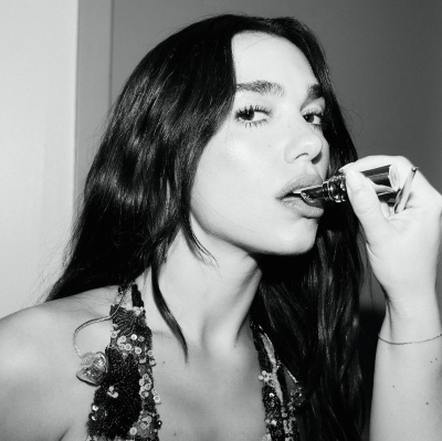 dualipa_0003.jpg