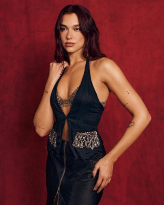 dualipa_0002.jpg