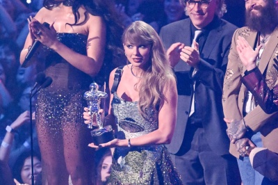 TAYLOR_0483.jpg