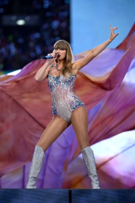 taylor_0002.jpg