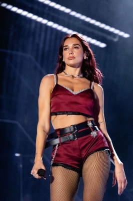 dualipa_0017~0.jpg