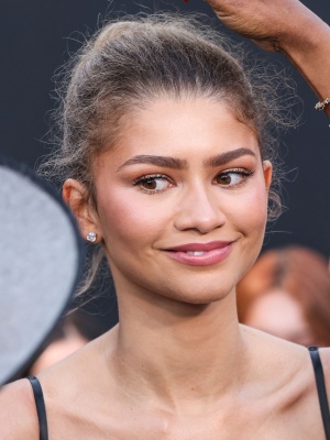 zendaya_0410.jpg