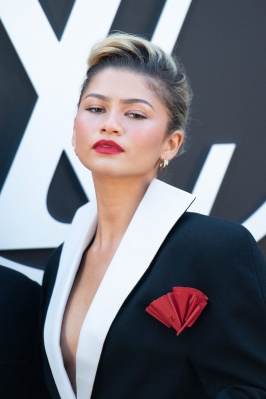 zendaya_0123.jpg